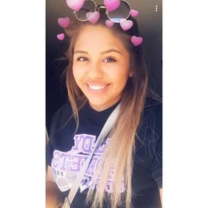 Meet your Posher, Anahi